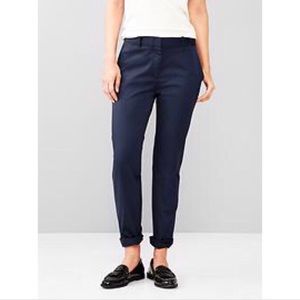 🆕 Gap Khaki Broken-In Straight